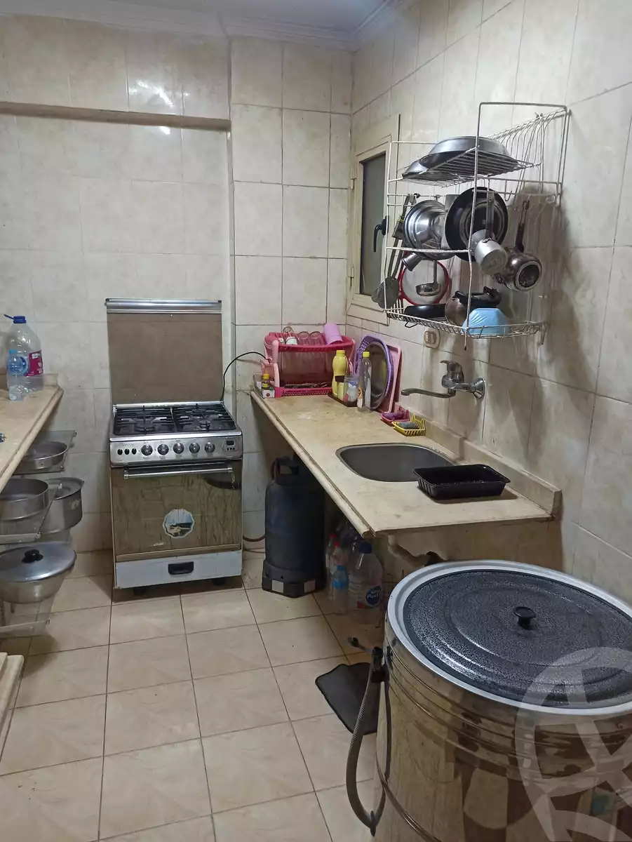 https://aqarmap.com.eg/en/listing/6027739-for-rent-alexandria-l-jmy-el-kilo-21