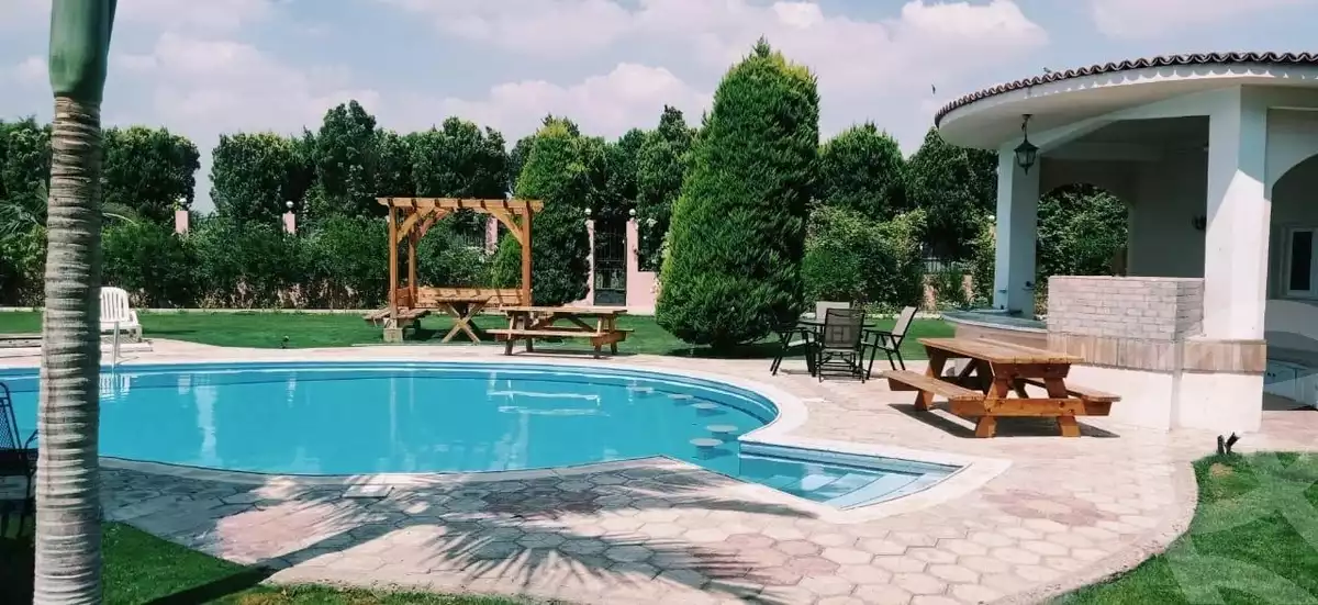https://aqarmap.com.eg/ar/listing/6025421-for-sale-cairo-el-sheikh-zayed-city-alex-cairo-desert-road-kmbwnd-fy-tryq-skndry-lshrwy