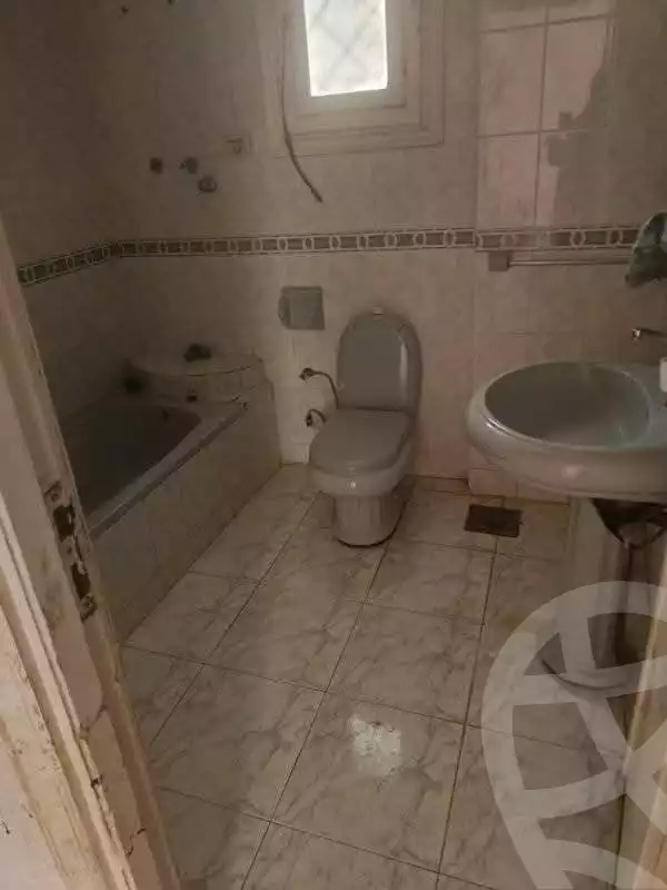 https://aqarmap.com.eg/en/listing/6028077-for-rent-alexandria-l-jmy-lbytsh-qased-kareem-st