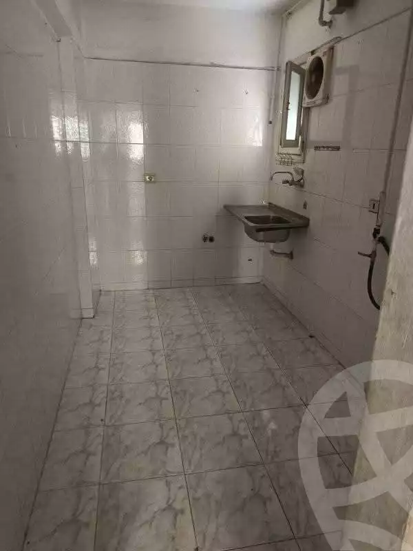 https://aqarmap.com.eg/en/listing/6028077-for-rent-alexandria-l-jmy-lbytsh-qased-kareem-st