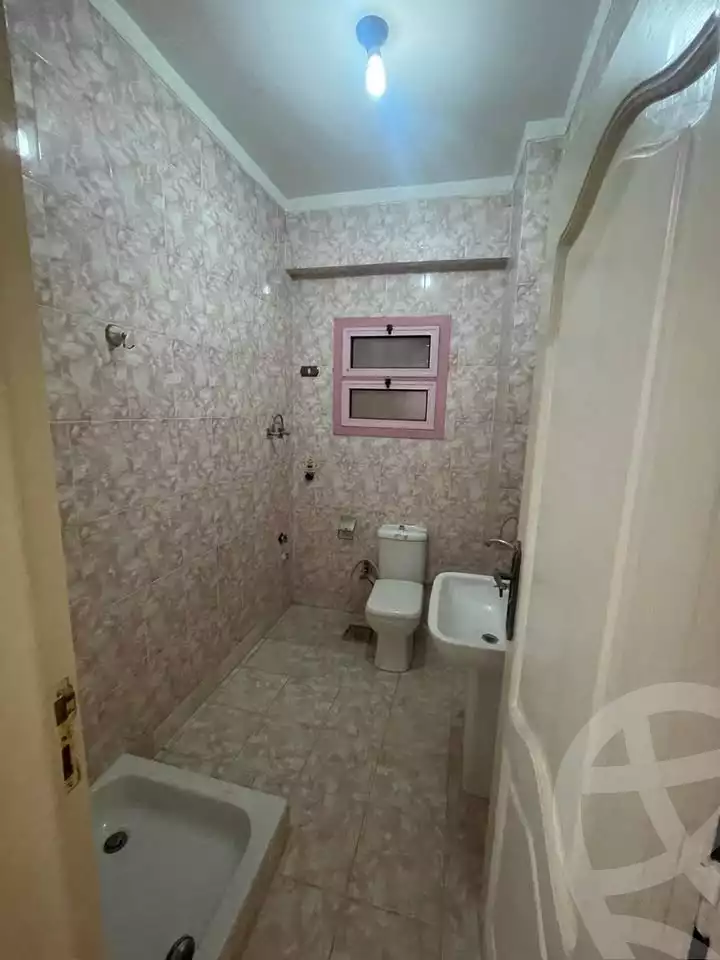 https://aqarmap.com.eg/ar/listing/6028593-for-sale-cairo-mokattam-el-hadabah-el-wosta-6th-zone