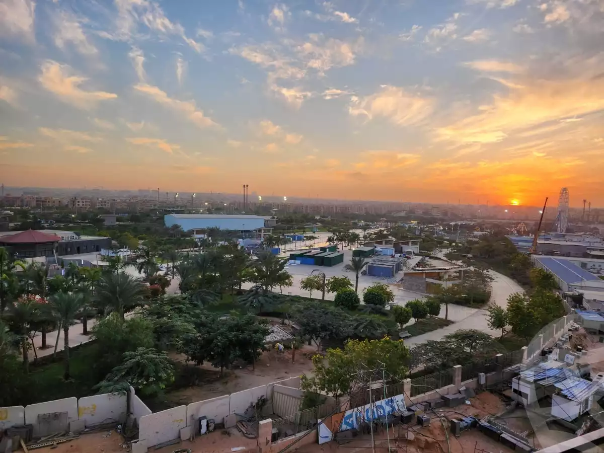 https://aqarmap.com.eg/en/listing/6028629-for-sale-cairo-el-sheikh-zayed-city-compounds-zyd-wr-llttwyr-park-towers-zed-el-sheikh-zayed-compound