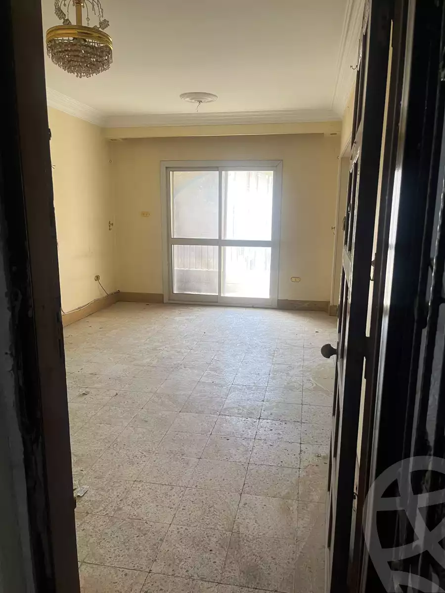 https://aqarmap.com.eg/en/listing/6028759-for-sale-cairo-el-sheikh-zayed-city-el-hay-elawel-street-38