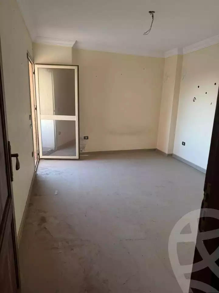 https://aqarmap.com.eg/ar/listing/6029928-for-sale-alexandria-glim