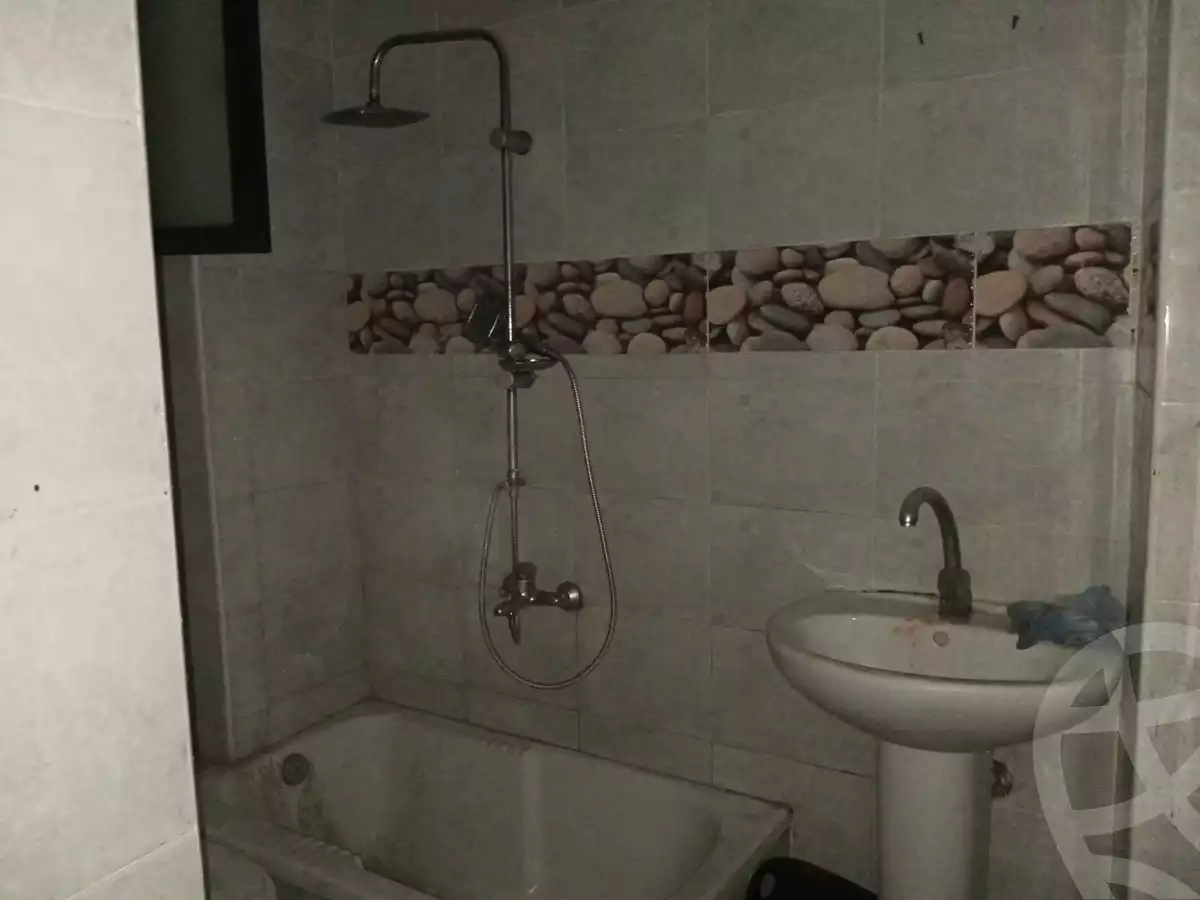 https://aqarmap.com.eg/en/listing/6030457-for-sale-alexandria-l-jmy-lbytsh-ain-shams-st