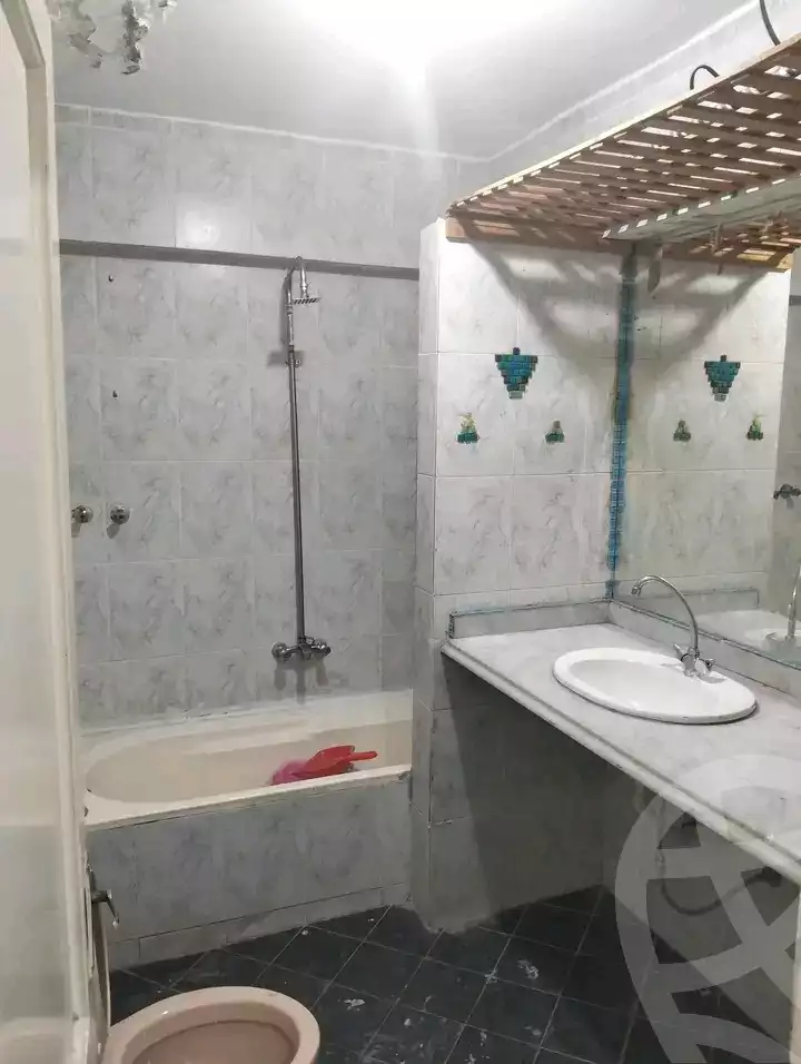 https://aqarmap.com.eg/ar/listing/6030660-for-sale-alexandria-bakoos