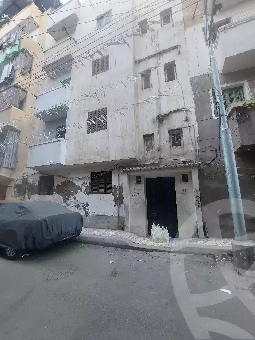https://aqarmap.com.eg/en/listing/6030882-for-sale-beheira-damanhour-ezab-shoubra-damnhour-al-maahad-al-dinii-st