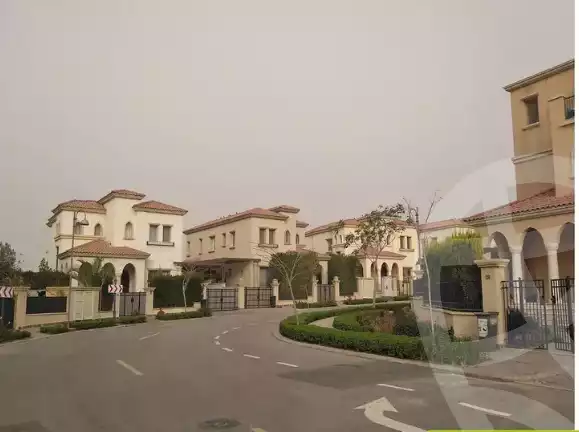 https://aqarmap.com.eg/en/listing/6031215-for-sale-cairo-mokattam-compounds-uptown-cairo