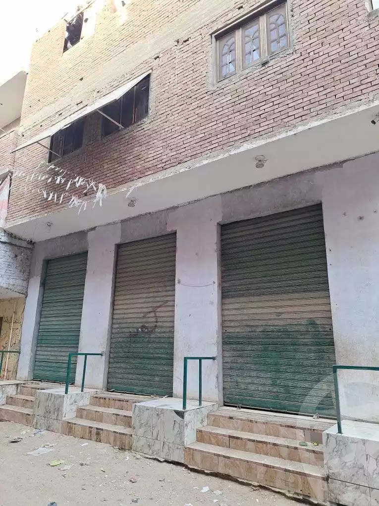 https://aqarmap.com.eg/ar/listing/6031614-for-sale-cairo-helwan-kwrnysh-hlwn