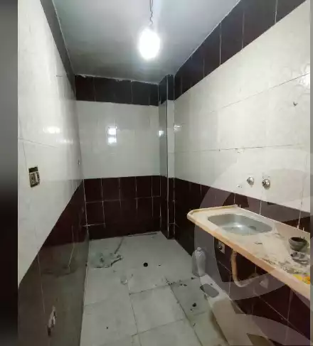 https://aqarmap.com.eg/ar/listing/6032050-for-sale-qalyubia-shubra-el-khaima-om-bayoumi