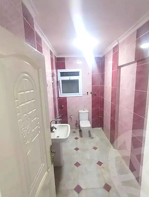 https://aqarmap.com.eg/ar/listing/6032178-for-sale-alexandria-l-jmy-lbytsh-el-hanafeya-st