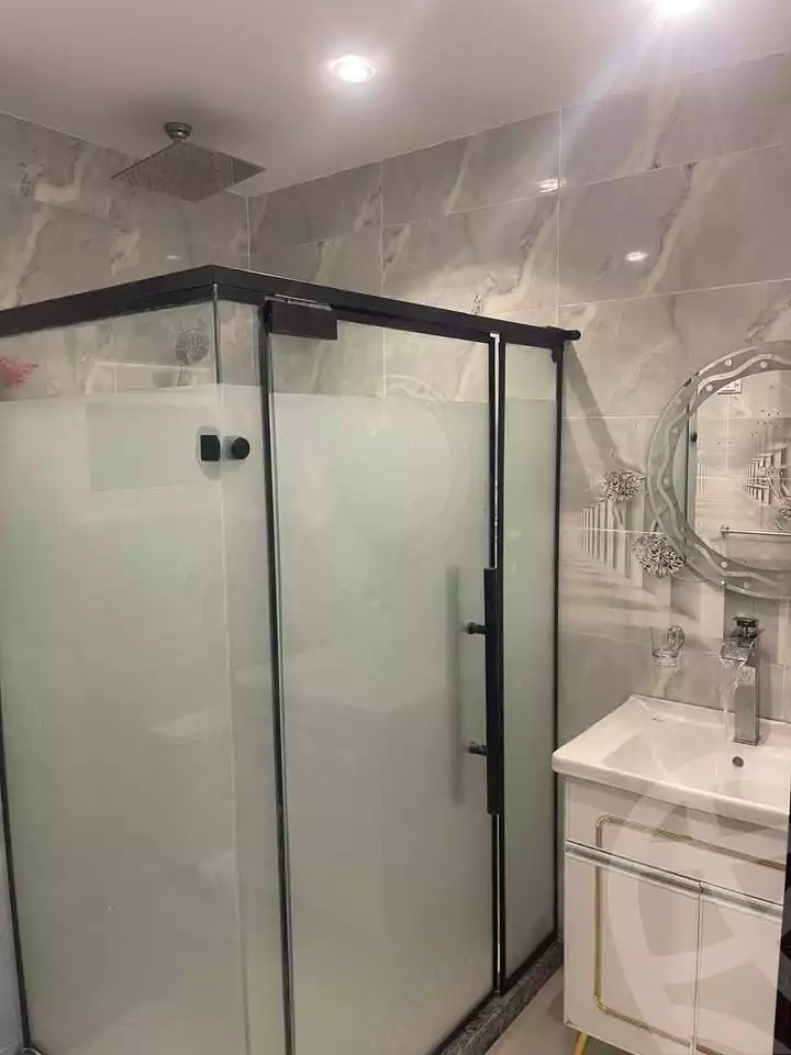 https://aqarmap.com.eg/en/listing/6032554-for-sale-cairo-ain-shams-ahmed-esmat-st