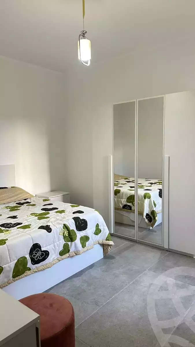 https://aqarmap.com.eg/en/listing/6033705-for-sale-cairo-el-sheikh-zayed-city-compounds-dh-drys