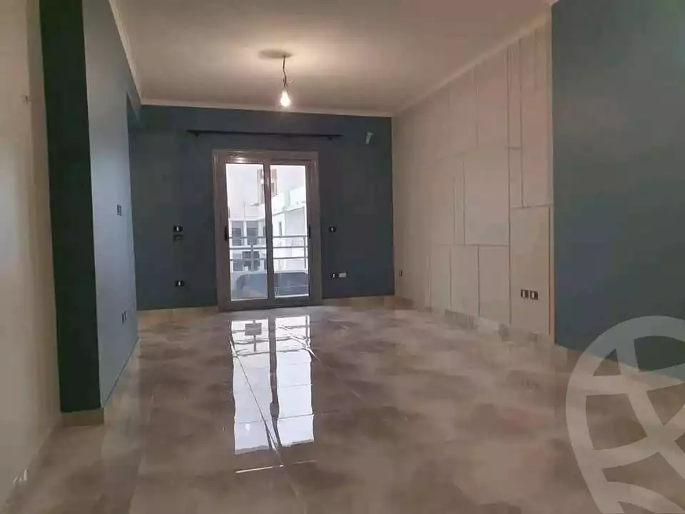 https://aqarmap.com.eg/en/listing/6034389-for-sale-cairo-mokattam-el-hadabah-el-wosta-compounds-vittoria-compound-seven-stars