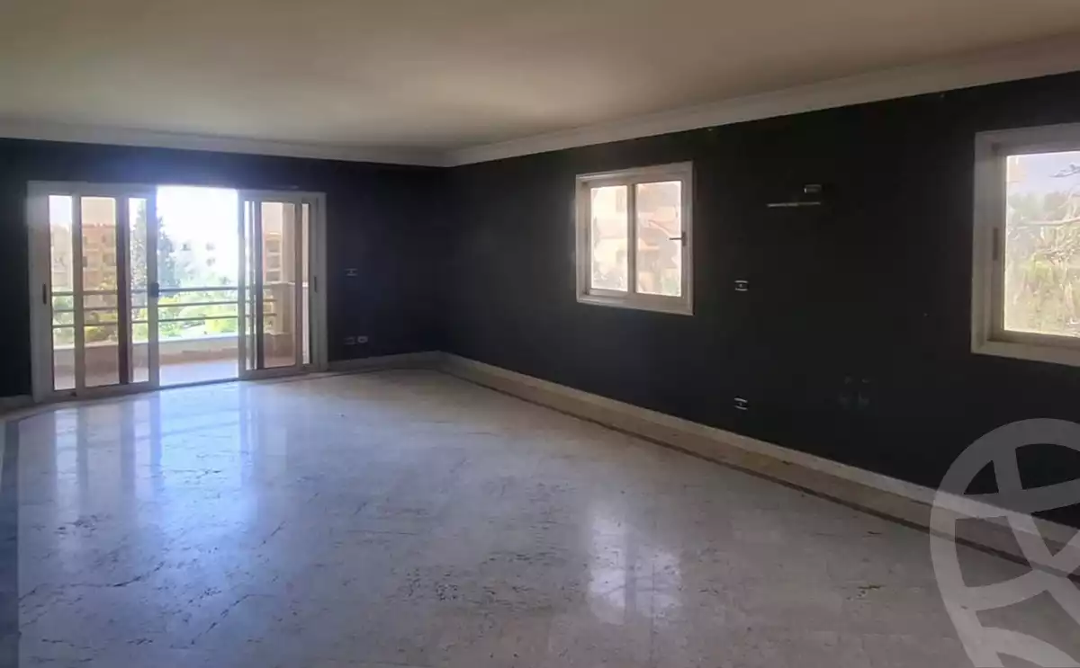 https://aqarmap.com.eg/ar/listing/6035773-for-sale-cairo-el-sheikh-zayed-city-compounds-zayed-2000