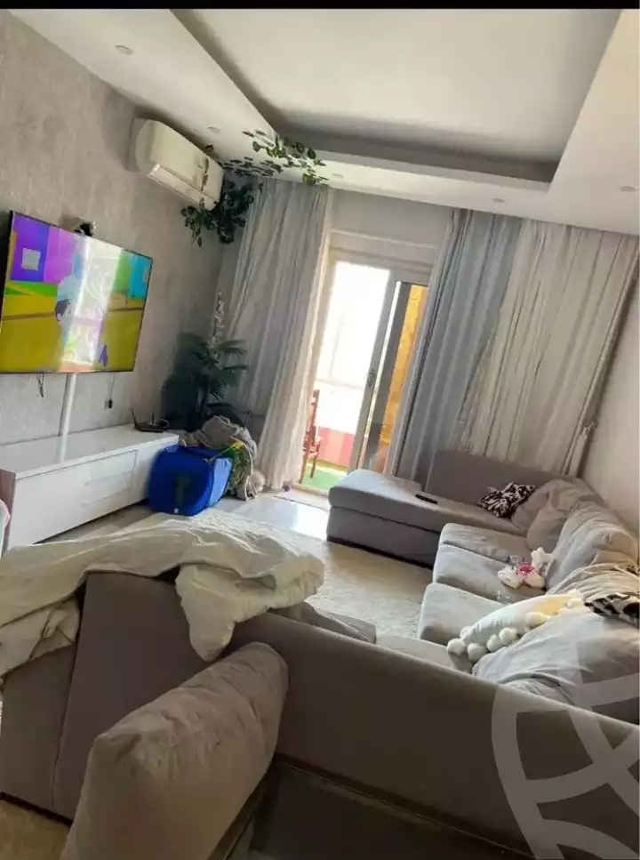 https://aqarmap.com.eg/ar/listing/6036078-for-sale-cairo-al-oubour-tryq-msr-sm-yly-lshrwy