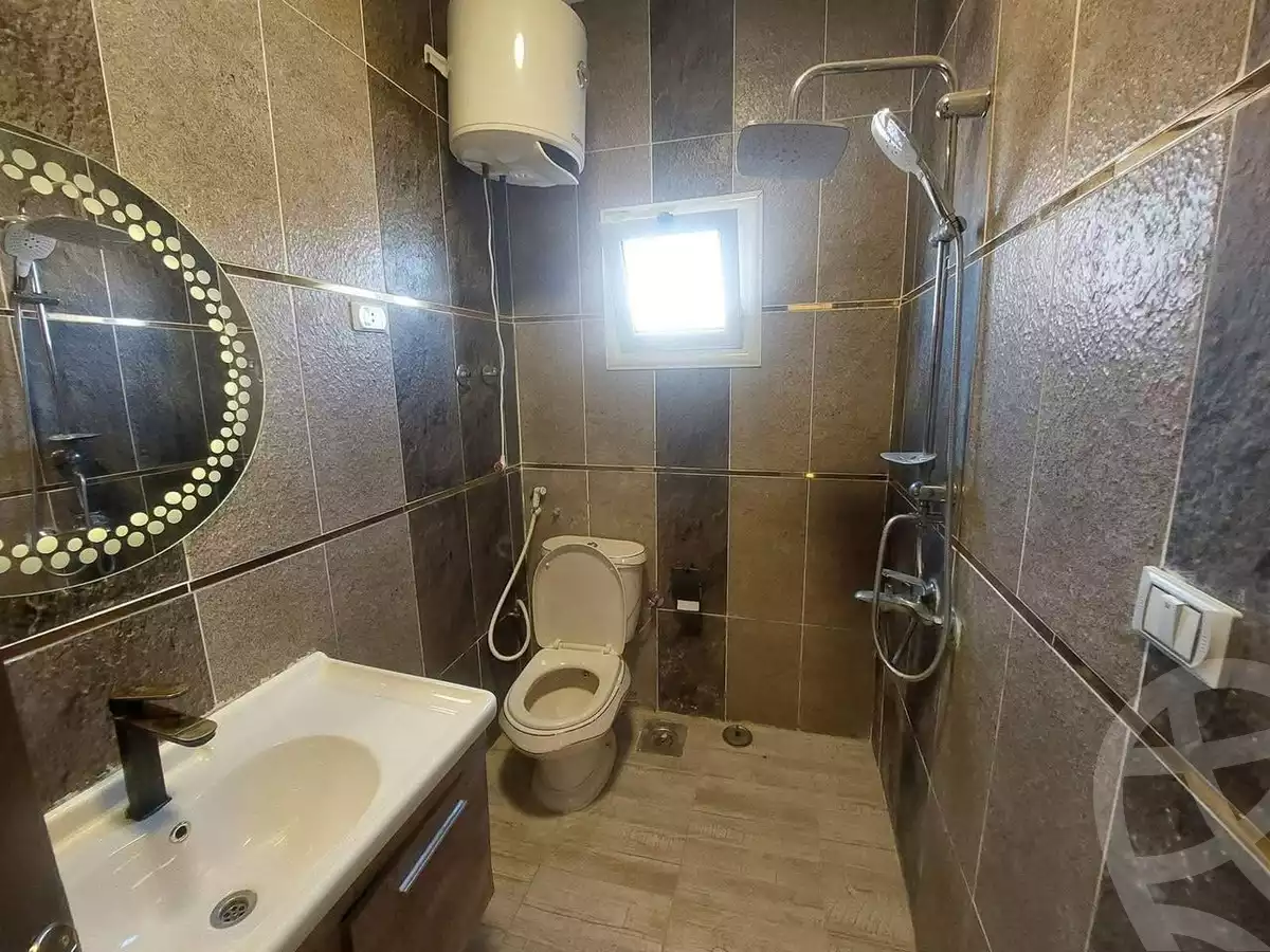 https://aqarmap.com.eg/en/listing/6036132-for-rent-cairo-el-sheikh-zayed-city-compounds-dh-drys