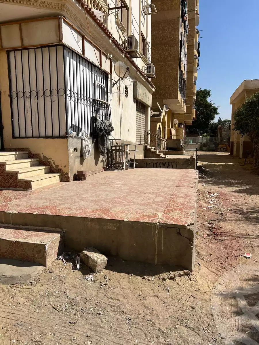 https://aqarmap.com.eg/ar/listing/6036288-for-sale-cairo-6th-of-october-el-ahyaa-neighborhood-1st-sixth-neighborhood