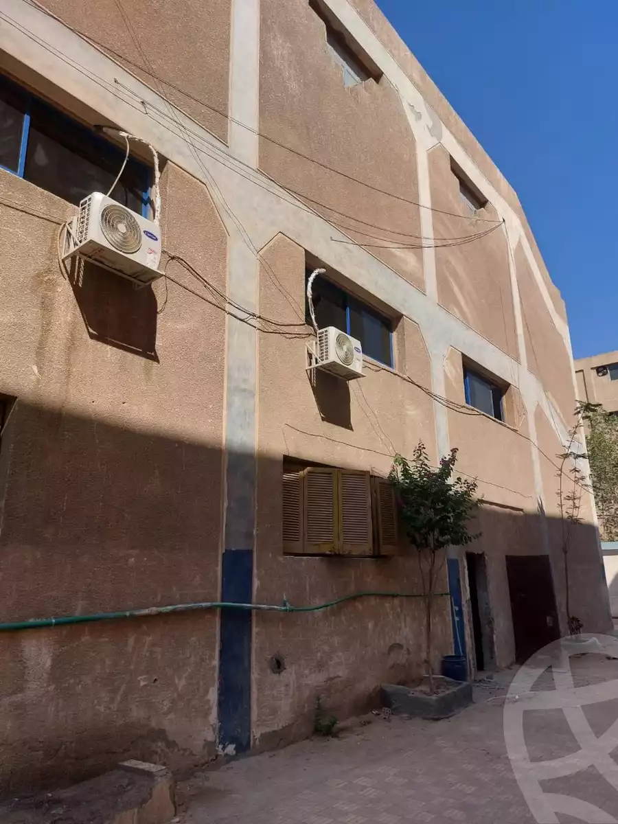 https://aqarmap.com.eg/ar/listing/6036544-for-sale-cairo-al-oubour-el-manateq-el-snaaya-first-industrial-zone