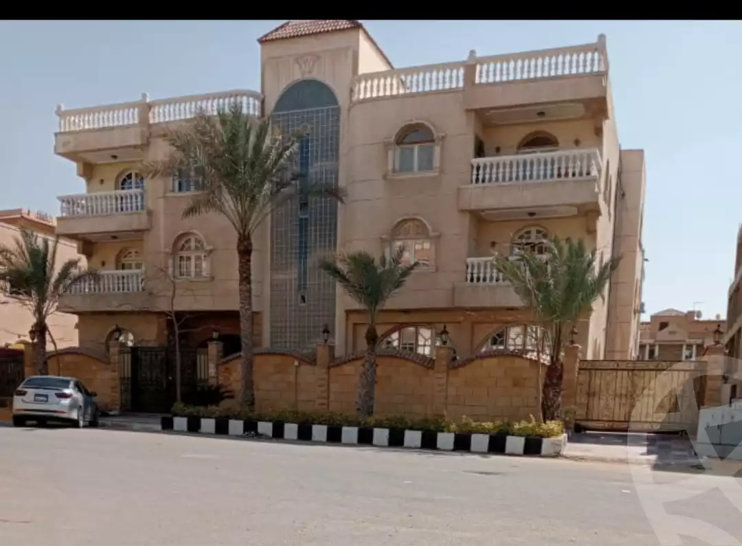 https://aqarmap.com.eg/en/listing/6036574-for-sale-cairo-new-cairo-first-settlement-neighbourhood-9-el-shaikh-mohamed-al-gizawy-st