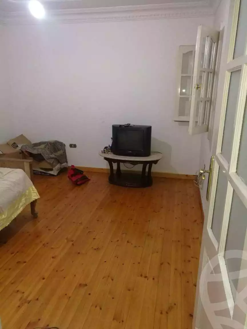 https://aqarmap.com.eg/ar/listing/6037388-for-sale-alexandria-lauran-mohammed-al-eqbal-st