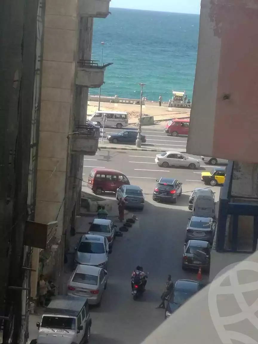 https://aqarmap.com.eg/en/listing/6037394-for-sale-alexandria-lauran-ahmed-zou-al-fekar-st