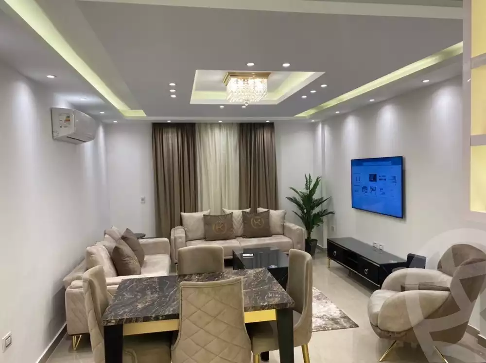 https://aqarmap.com.eg/en/listing/6037953-for-rent-cairo-new-cairo-lrhb-city-phase-1-ahmed-rami-st