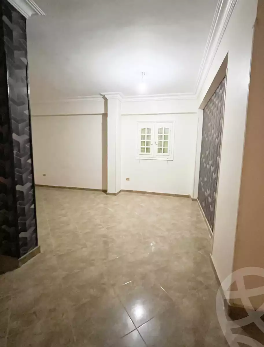 https://aqarmap.com.eg/en/listing/6038406-for-rent-cairo-15th-of-may-mjwr-5-shr-mkrm-byd