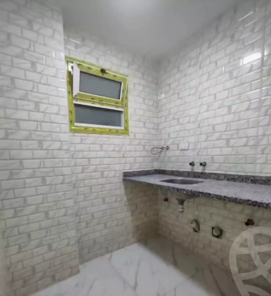 https://aqarmap.com.eg/en/listing/6038415-for-sale-alexandria-miami-street-57