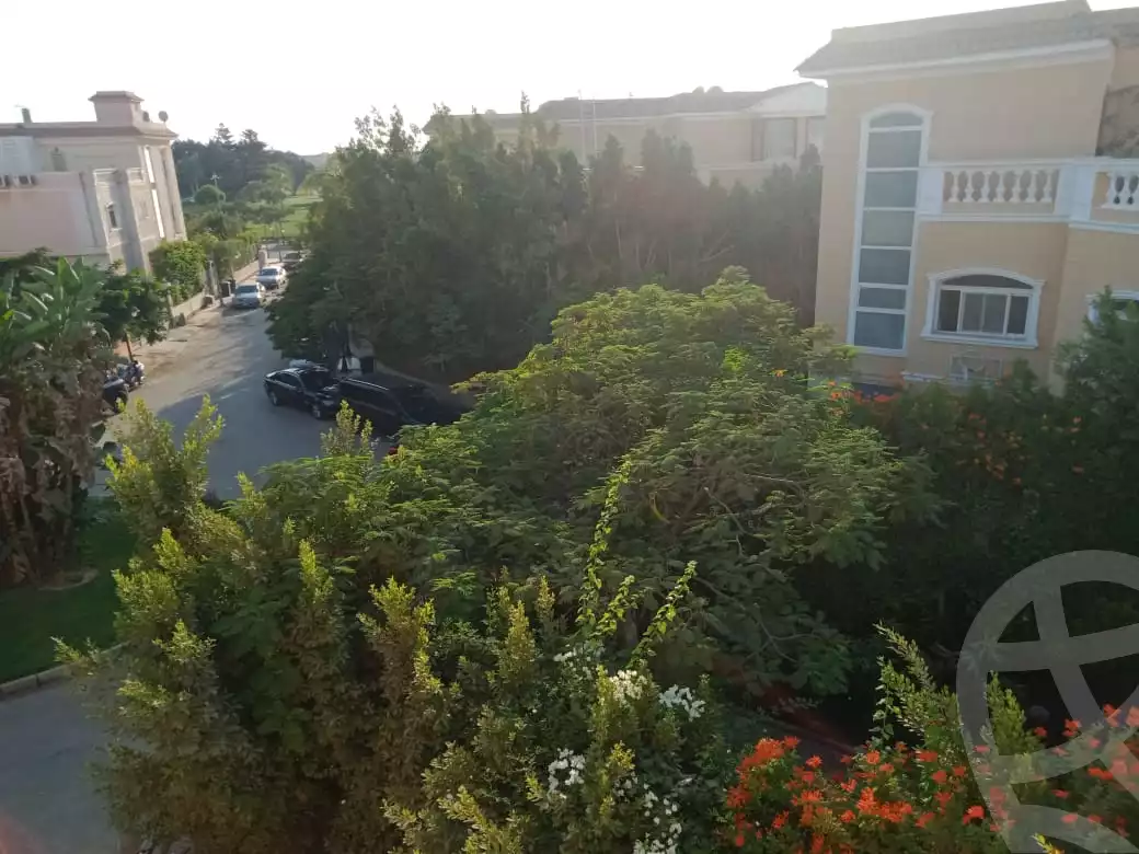 https://aqarmap.com.eg/en/listing/6038985-for-sale-cairo-6th-of-october-compounds-el-worod