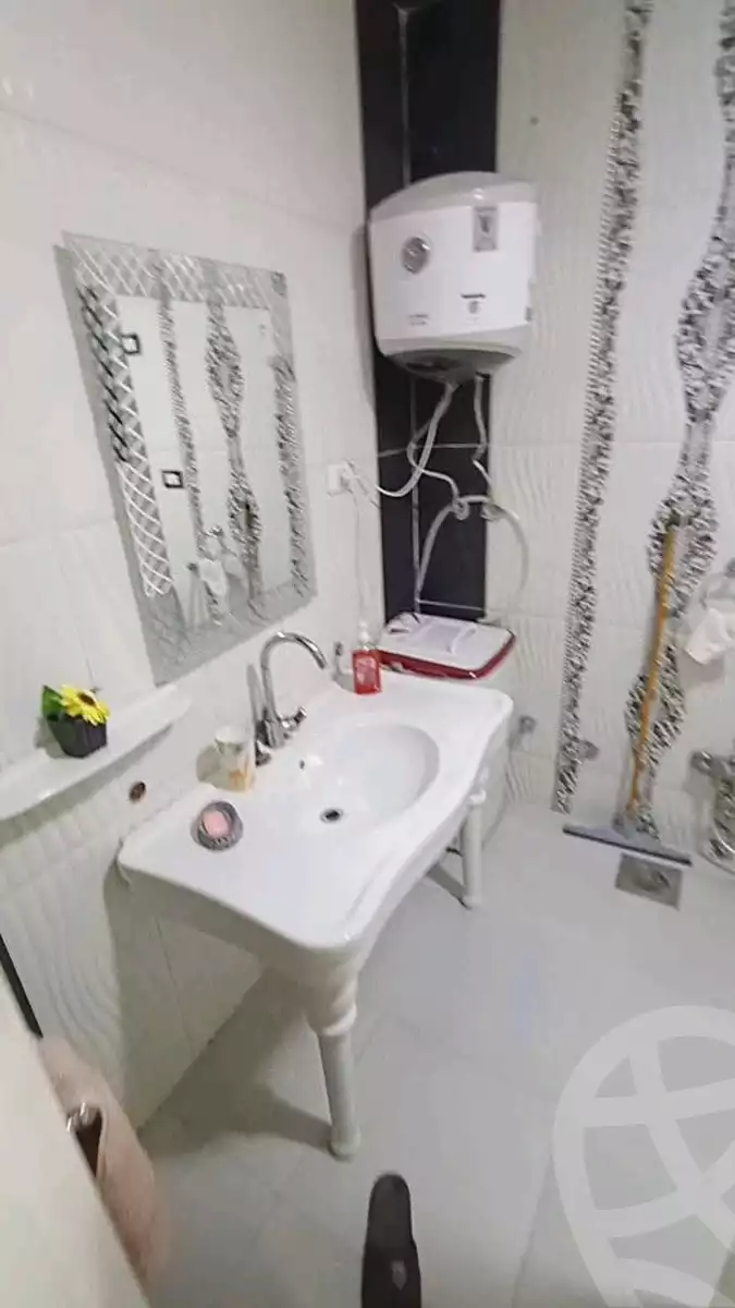https://aqarmap.com.eg/en/listing/6039386-for-sale-alexandria-myn-ldkhyl