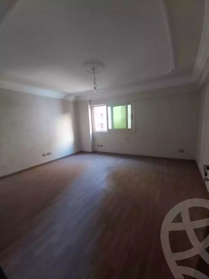https://aqarmap.com.eg/en/listing/6040989-for-sale-alexandria-zezenia