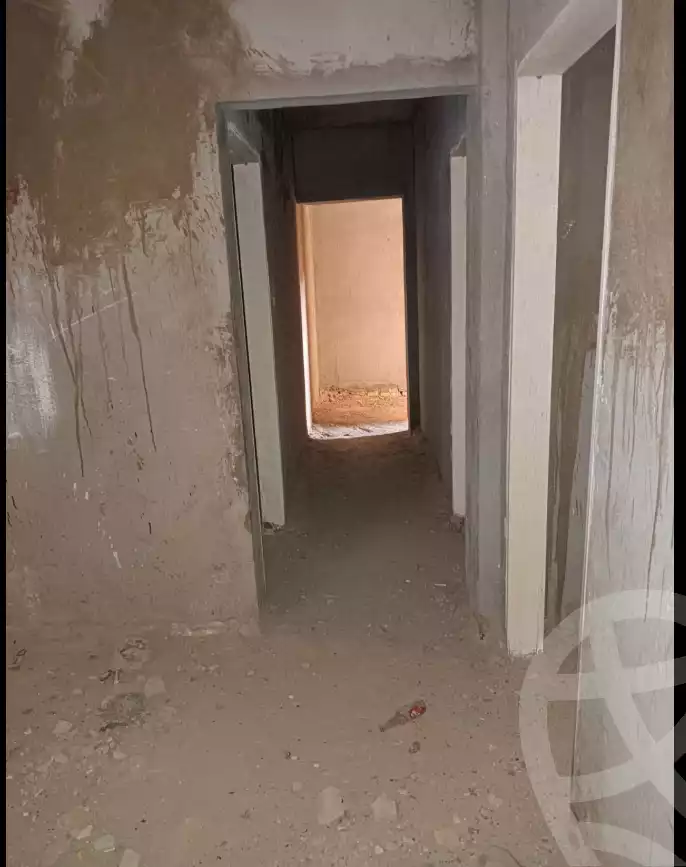 https://aqarmap.com.eg/en/listing/6041053-for-sale-cairo-15th-of-may-mjwr-31