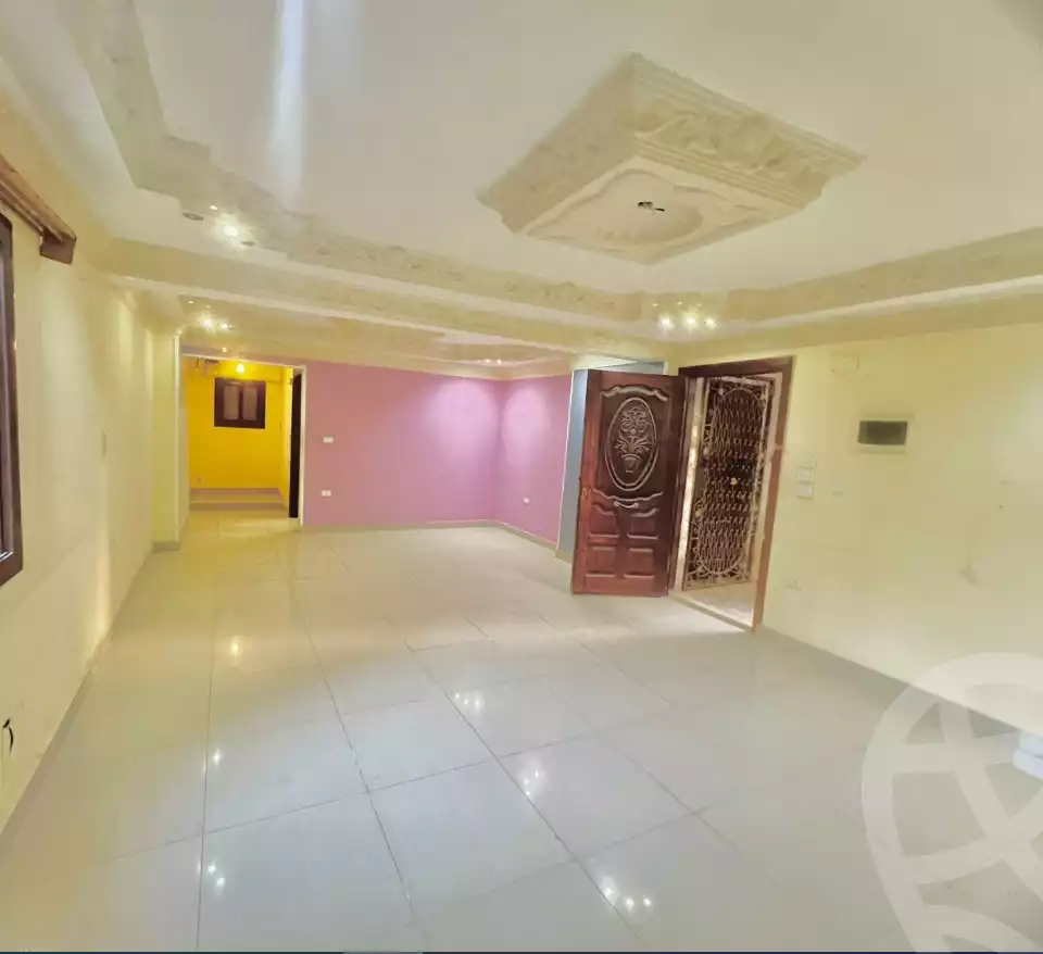 https://aqarmap.com.eg/en/listing/6041088-for-sale-cairo-helwan-helwan-el-sharkeya-saleh-sobhy-st