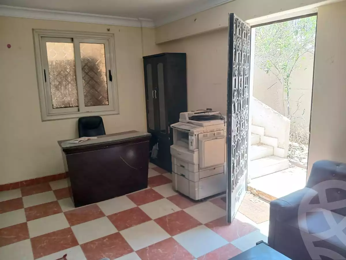 https://aqarmap.com.eg/en/listing/6041351-for-rent-cairo-new-cairo-ganob-el-akadamiya-south-academy-g-lotfy-hassona-st