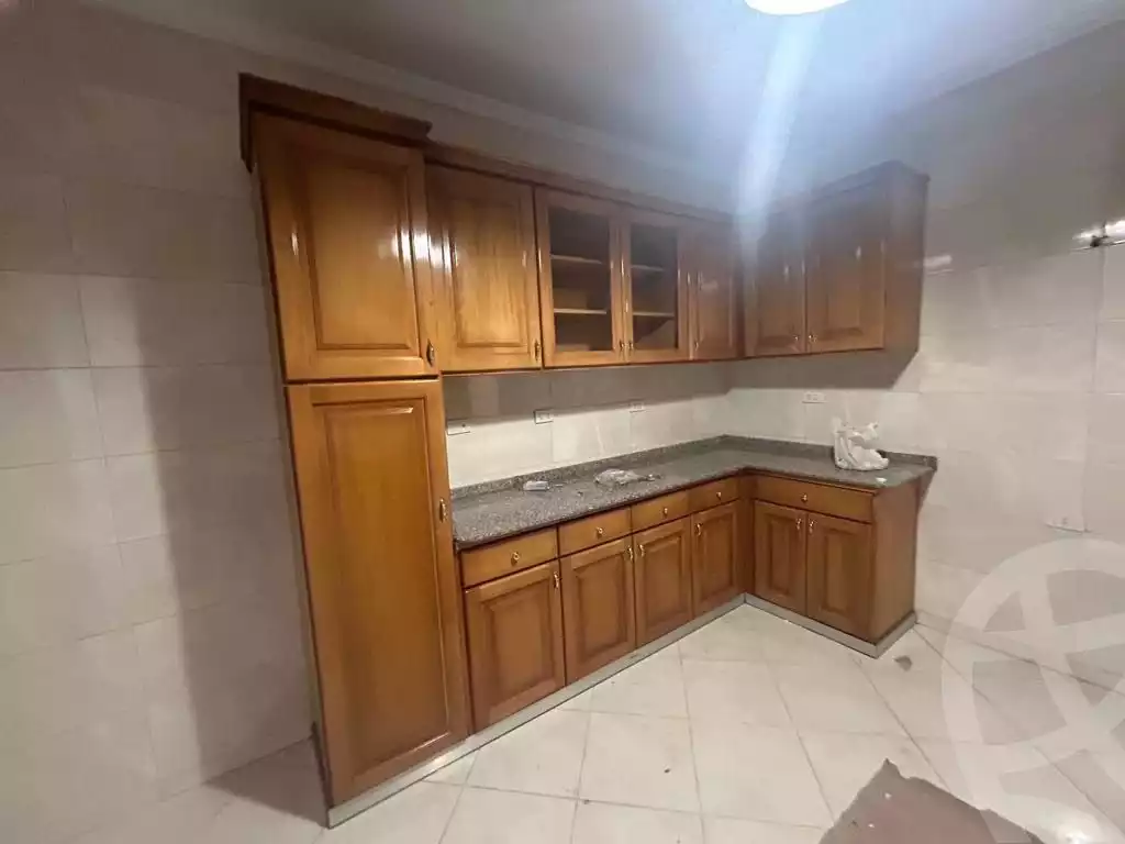 https://aqarmap.com.eg/en/listing/6041871-for-sale-cairo-el-sheikh-zayed-city-compounds-greens