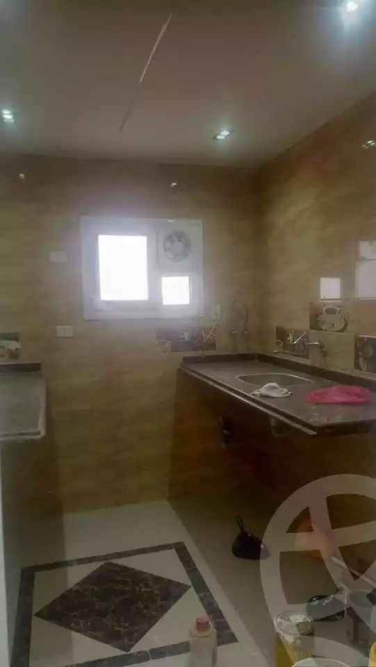 https://aqarmap.com.eg/ar/listing/6042021-for-sale-alexandria-sidi-gaber-shr-sydy-jbr