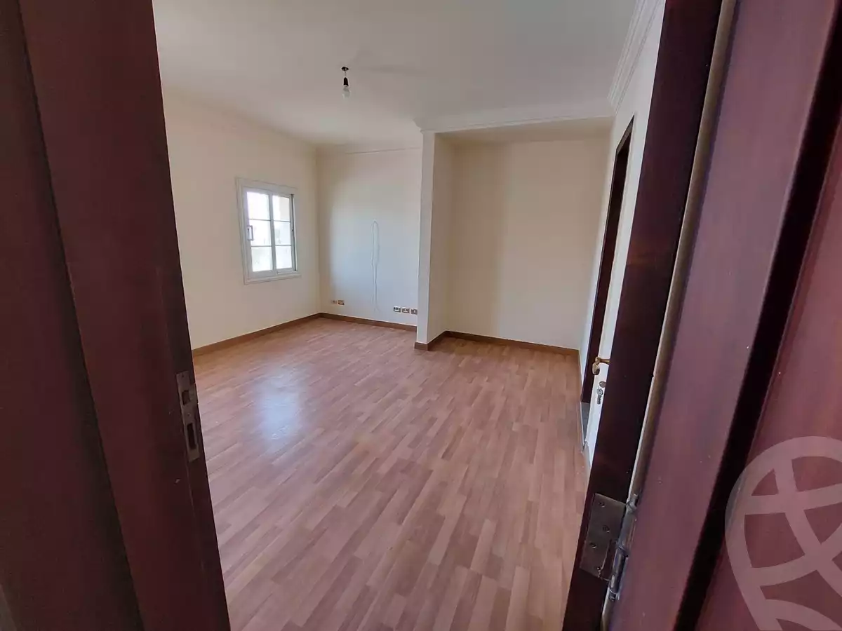 https://aqarmap.com.eg/ar/listing/6042395-for-sale-cairo-new-cairo-madinaty-lmntq-lwl-fylt-madinaty-road
