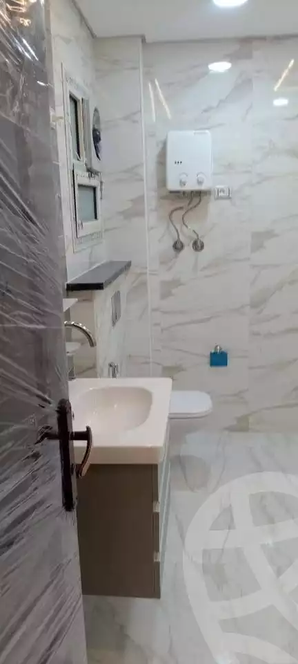 https://aqarmap.com.eg/en/listing/6043286-for-rent-cairo-mokattam-lhdb-l-ly-adly-el-melegy-st
