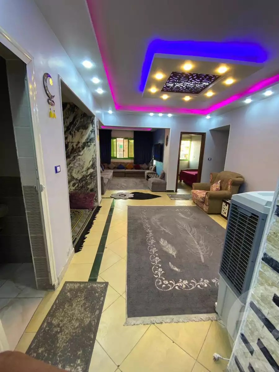 https://aqarmap.com.eg/en/listing/6044154-for-sale-cairo-helwan-helwan-el-sharkeya-heidar-st