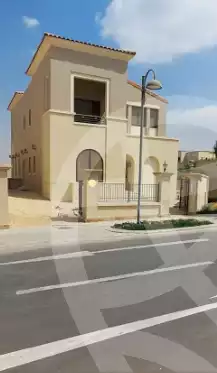 https://aqarmap.com.eg/ar/listing/6045209-for-sale-cairo-mokattam-compounds-uptown-cairo