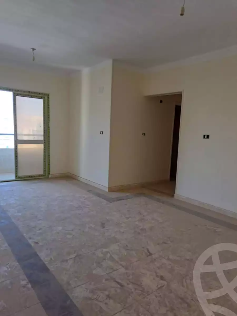 https://aqarmap.com.eg/en/listing/6045310-for-sale-cairo-15th-of-may-manteqat-el-290-fadan