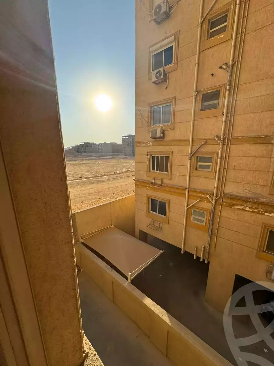 https://aqarmap.com.eg/en/listing/6045309-for-sale-cairo-al-oubour-tryq-msr-sm-yly-lshrwy-moon-city