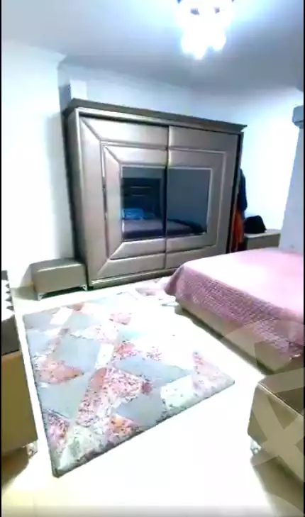 https://aqarmap.com.eg/en/listing/6045374-for-sale-cairo-helwan-hadayek-helwan-nile-corniche-st