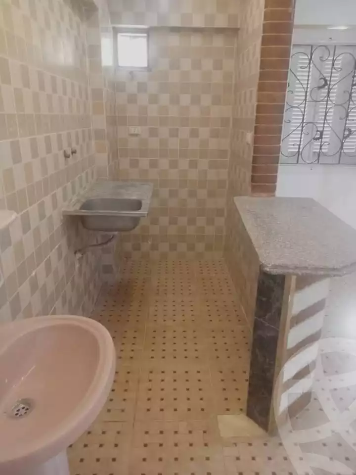 https://aqarmap.com.eg/en/listing/6045763-for-sale-alexandria-l-jmy-shataa-el-nakheel