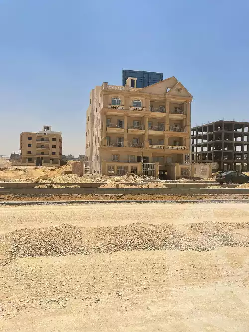 https://aqarmap.com.eg/en/listing/6045741-for-sale-cairo-new-cairo-bait-el-watan-eighth-neighborhood