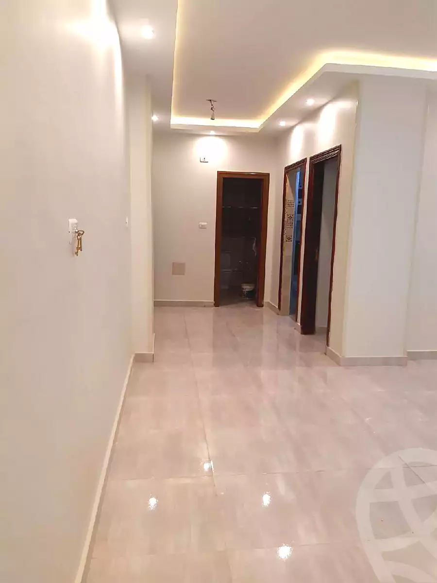 https://aqarmap.com.eg/en/listing/6045845-for-sale-cairo-15th-of-may-mjwr-24