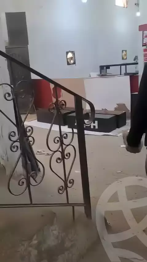 https://aqarmap.com.eg/en/listing/6045876-for-sale-cairo-el-sheikh-zayed-city-alex-cairo-desert-road-smart-village-y-r-sy-byzns-brk-sfrykw-llstthmr-l-qry
