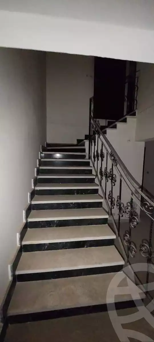 https://aqarmap.com.eg/en/listing/6046680-for-sale-cairo-hadayek-el-ahram-mntq