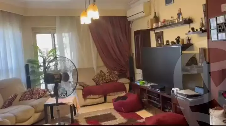 https://aqarmap.com.eg/en/listing/6046754-for-sale-cairo-manial-el-rawda-st